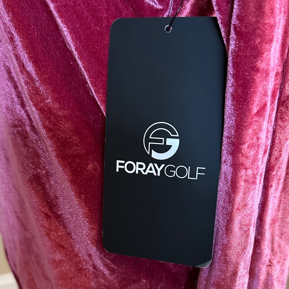 FORAY GOLF Velvet Funnel Neck in Rosewood - LPGA logo - Picture 13 of 13